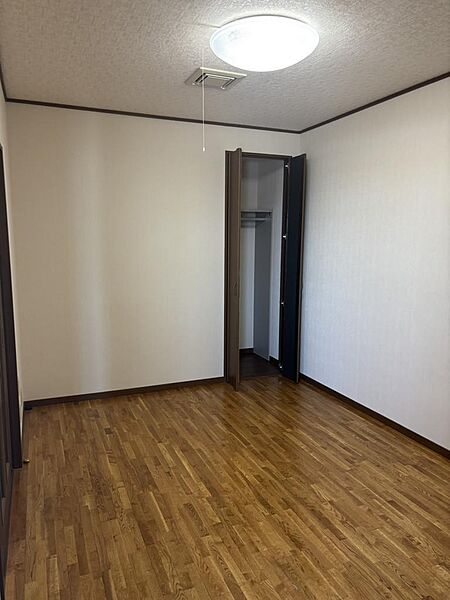 洋室を拡大表示