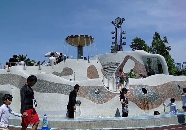 周辺