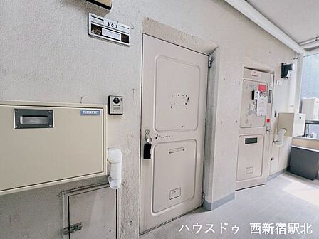 玄関前