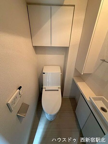 温水洗浄便座付きで、快適にお使いいただけます♪