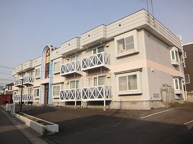2 / 4