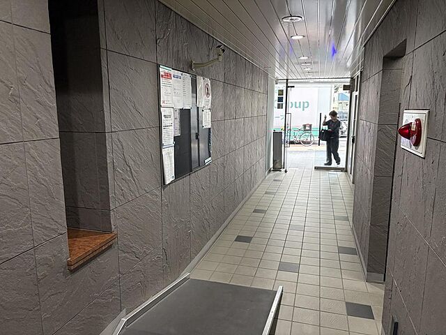 エントランス