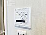 設備：【浴室】雨の日や花粉の時期の衣類乾燥に大活躍。冬場のヒートショックを防ぐ暖房機能も備え、年中快適で安心なバスタイムを叶えます。