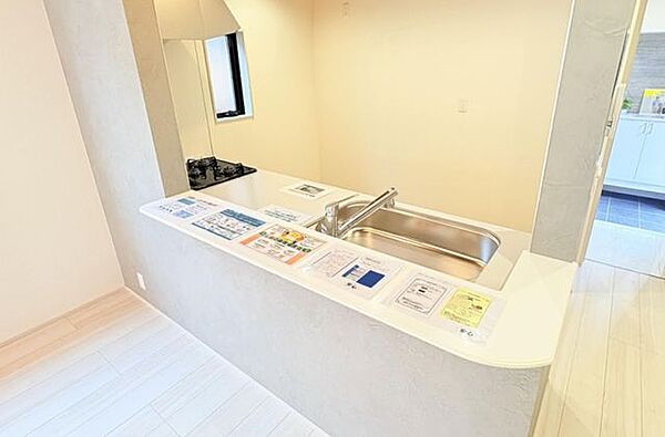 キッチンを拡大表示