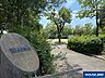 周辺：すみれ公園 180m