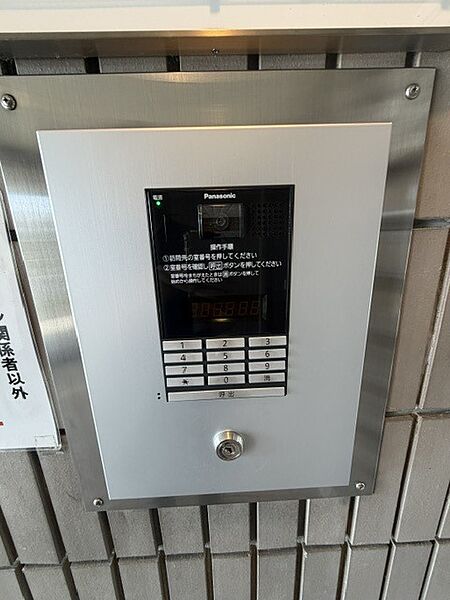 エントランスを拡大表示