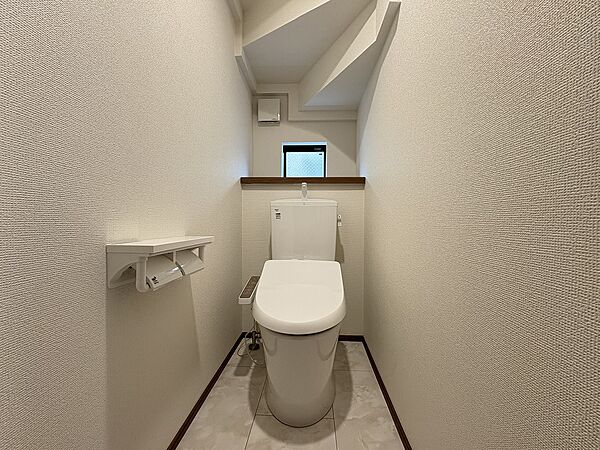 トイレを拡大表示
