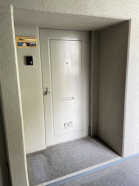 玄関を拡大表示