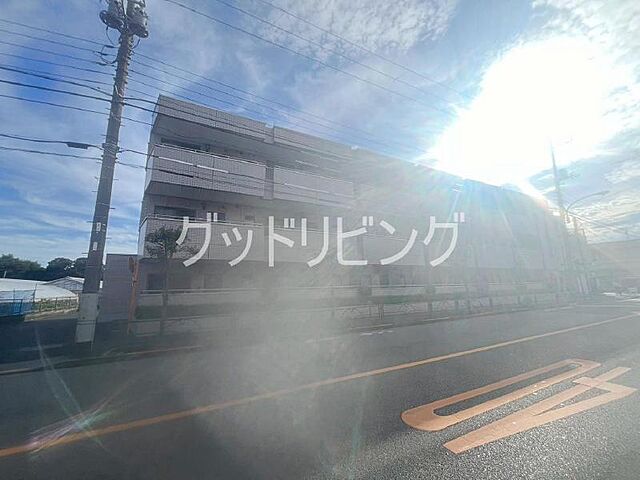 6 / 12