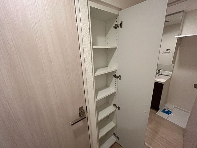 収納