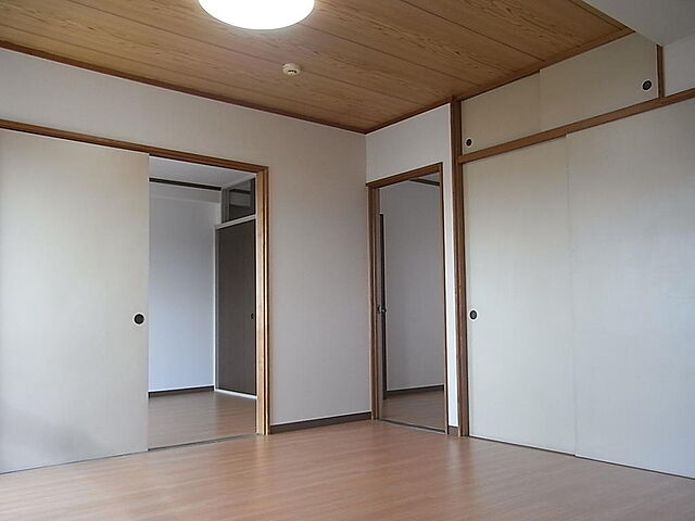 寝室