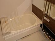 浴室乾燥機、追い炊き、２４時間換気ついています。