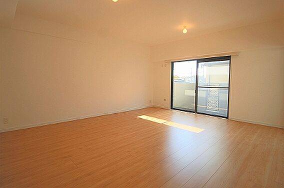 １４帖超の広々...