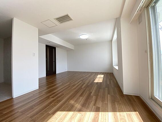 内装リフォーム...