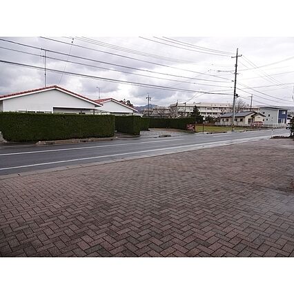 スカイフィールド_周辺_1