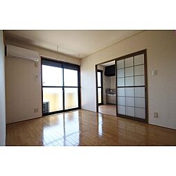 セジュール烏山　IIIII 2 101 1階2DKのリビング/ダイニング