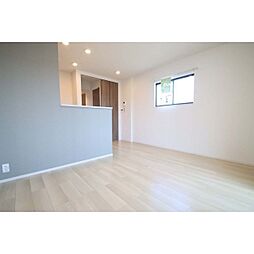 リズ・フォーチュン　II 201 2階1LDKのリビング/ダイニング