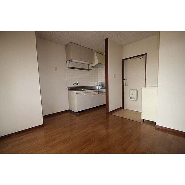 apartment 茨城県かすみがうら市稲吉5丁目
地図を見る