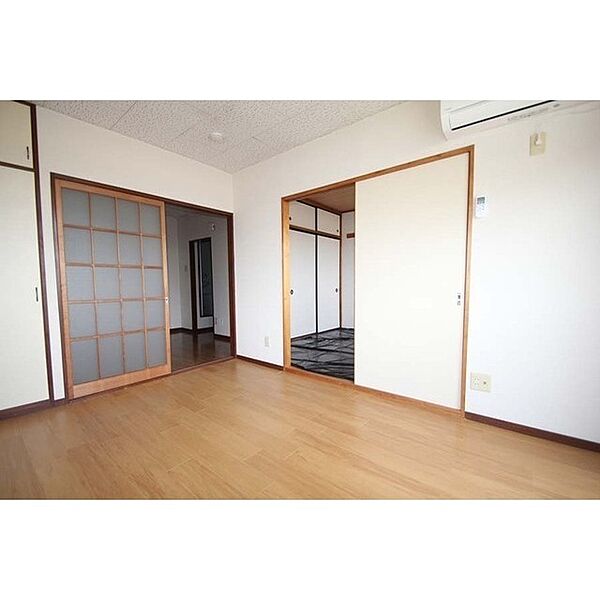 apartment 茨城県かすみがうら市稲吉5丁目
地図を見る