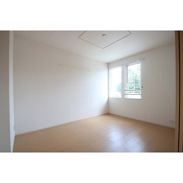 apartment 茨城県土浦市小岩田
地図を見る