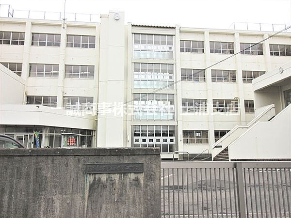 detached 茨城県土浦市木田余西台

地図を見る