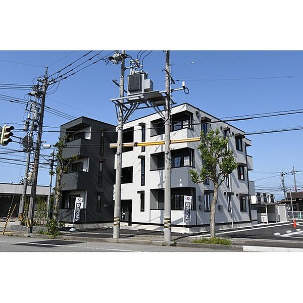 Happiness・fortress 201｜富山県富山市黒崎(賃貸アパート1LDK・2階・40.44㎡)の写真 その1