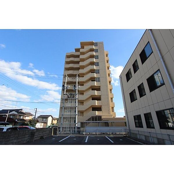 ＰＲＥＳＥＮＣＥ 1B｜鳥取県米子市冨士見町(賃貸マンション1LDK・1階・42.50㎡)の写真 その1