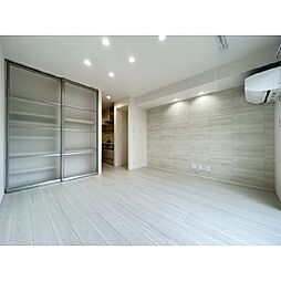 rekora 105 1階ワンルームのリビング/ダイニング