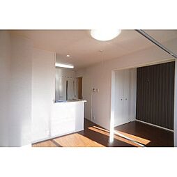 レクシオン 101 1階1SKのリビング/ダイニング