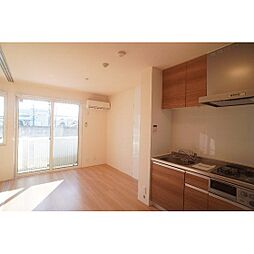 カーサ丸山 102 1階1DKのリビング/ダイニング