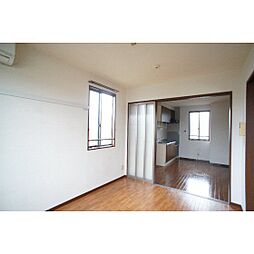 コモンマロウ上中居　Ｄ棟 202 2階2DKのリビング/ダイニング