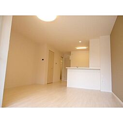 Allez Crest Neo（アレ　クレスト　ネオ） 1階1LDKのリビング/ダイニング