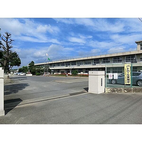 detached 茨城県土浦市北荒川沖町

地図を見る