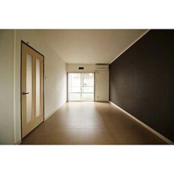 うづら荘Ａ棟 102 1階1LDKのリビング/ダイニング