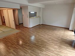 阪急宝塚本線 石橋阪大前駅 徒歩3分の賃貸マンション 1階1LDKのリビング/ダイニング