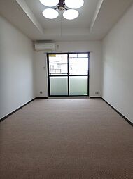 阪急宝塚本線 石橋阪大前駅 徒歩11分の賃貸マンション 4階1Kのリビング/ダイニング