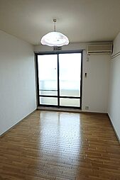 ベルメゾン蛍池 2階1Kのリビング/ダイニング