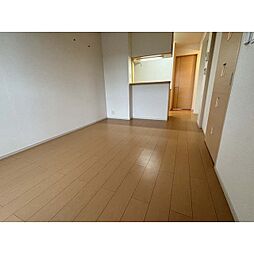 ボヌール・シュプレーム　B 1階1LDKのリビング/ダイニング