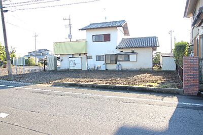 外観：阿見町中央1丁目土地阿見小学校・阿見中学校まで徒歩4分の立地です