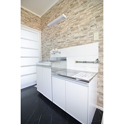 ルイ・フローラ_内装_1