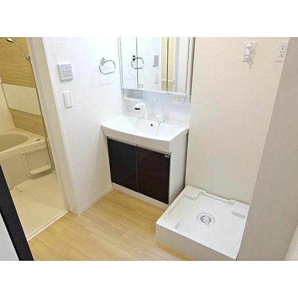 apartment 茨城県常総市豊岡町
地図を見る