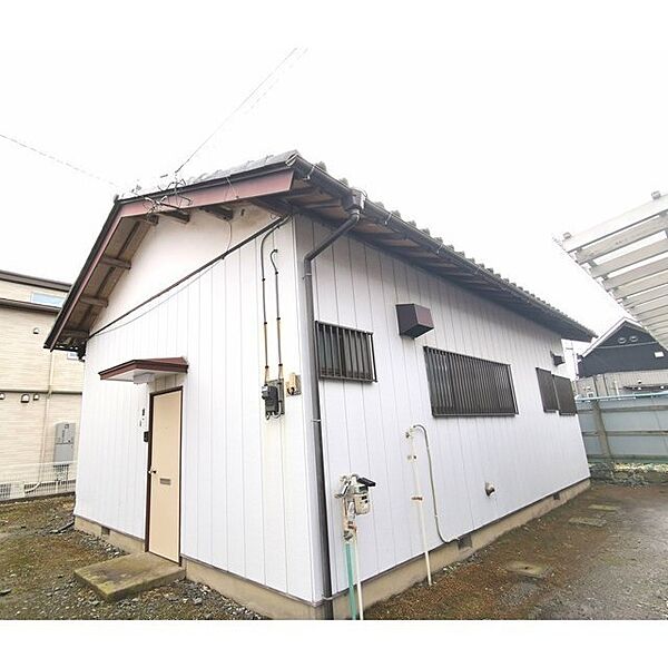 detached 茨城県常総市水海道森下町

地図を見る