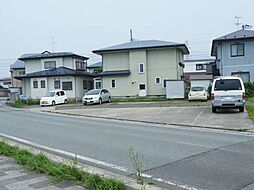 牛島西3丁目駐車場