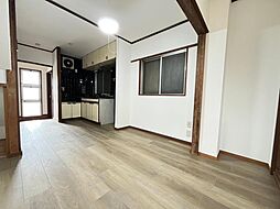 本通2丁目1番ビル 3F-4F 3階1LDKの室内