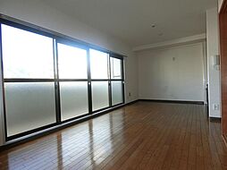 エステート.1 803 8階3LDKの室内