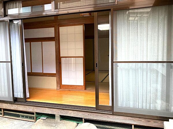 玄関