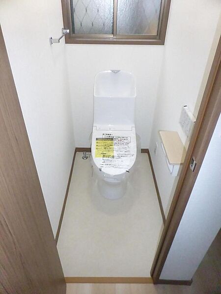 トイレを拡大表示