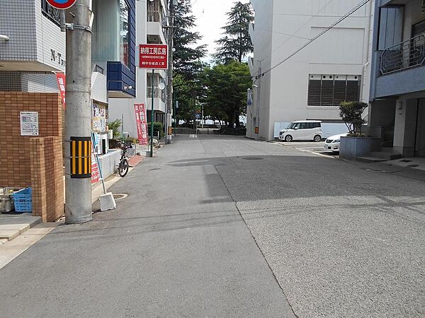 周辺