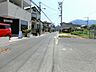 周辺：見通しの良い前面道路です。