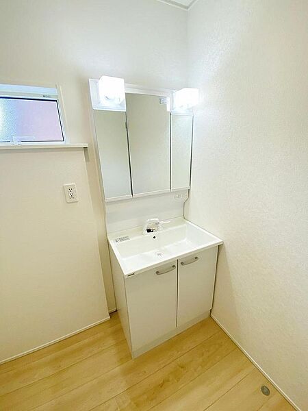 トイレを拡大表示